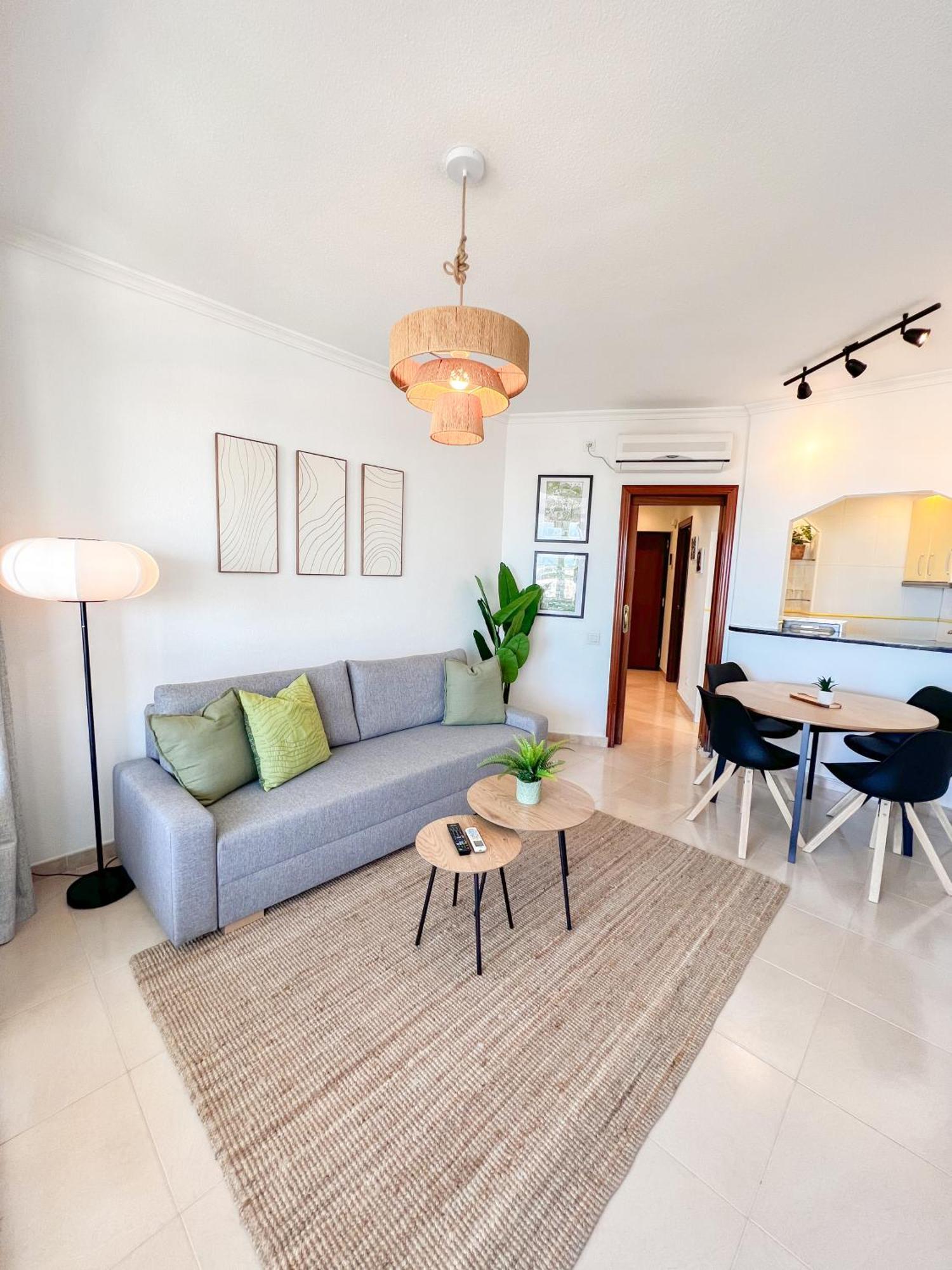 Cozy Flat With Sea Views La Torre Daire Torremolinos Dış mekan fotoğraf