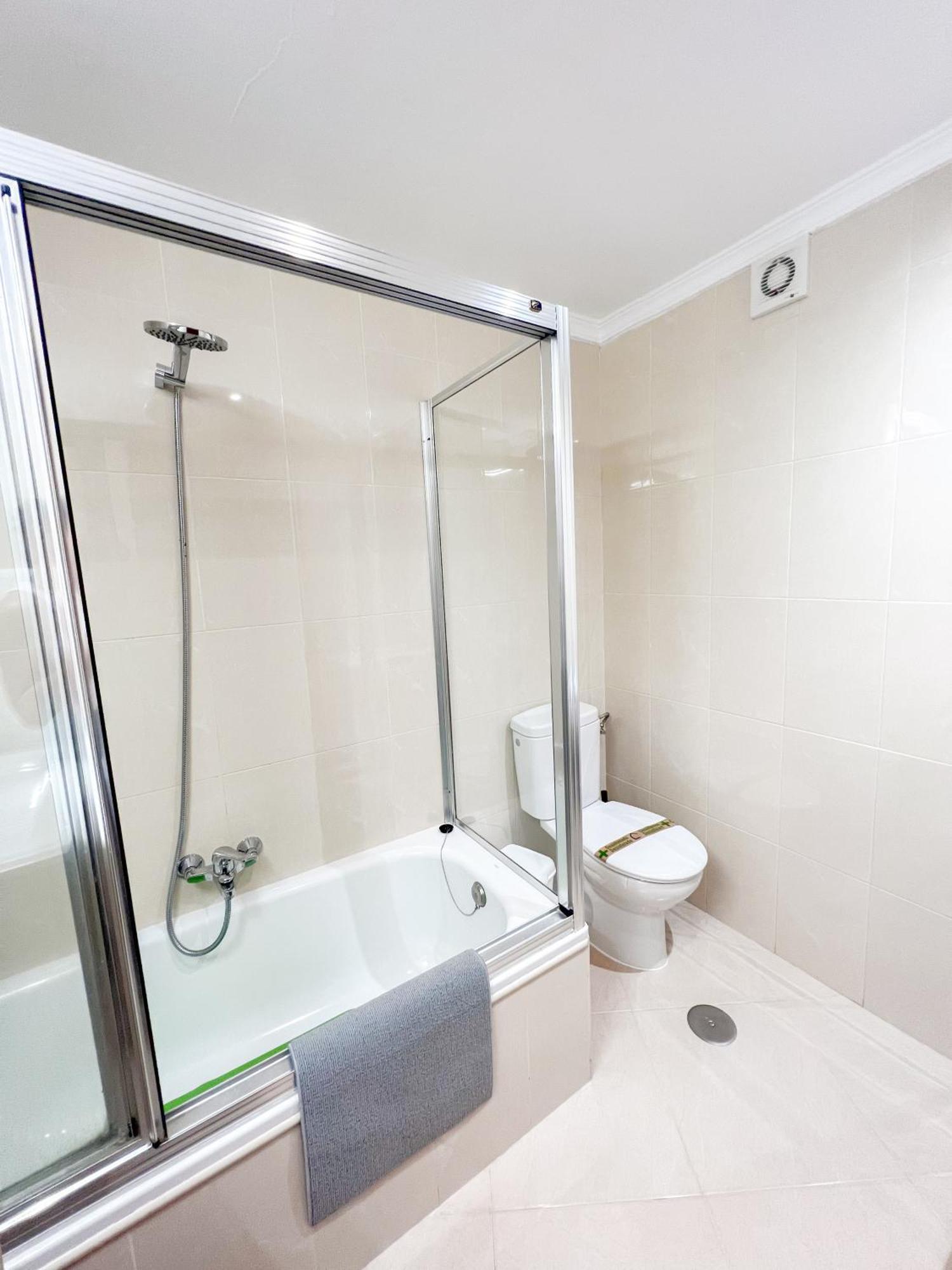 Cozy Flat With Sea Views La Torre Daire Torremolinos Dış mekan fotoğraf